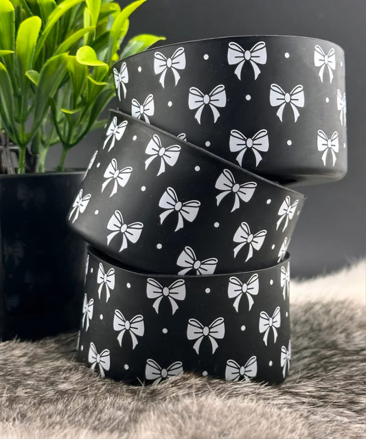 Tumbler Accessories: Silicone Boot - Black with White Bows